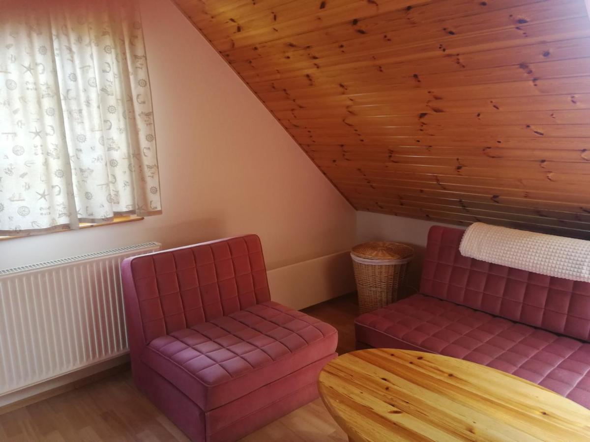 Bottyahat Guesthouse Rezi Экстерьер фото